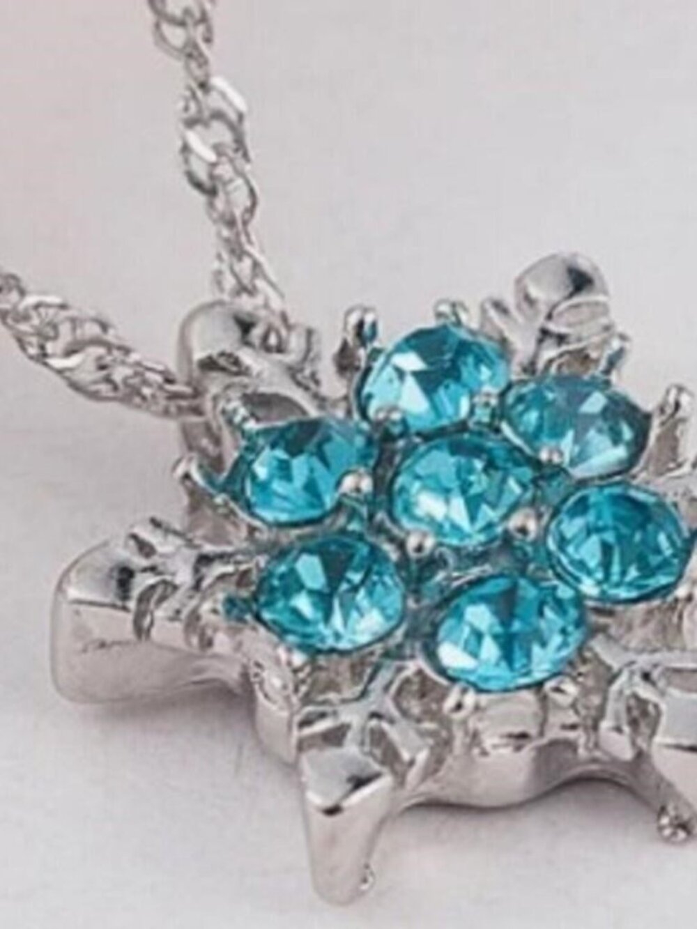 20mm Blue Simulated Diamond Cubic Zirconia Platinum Plated Snowflake Necklace 18